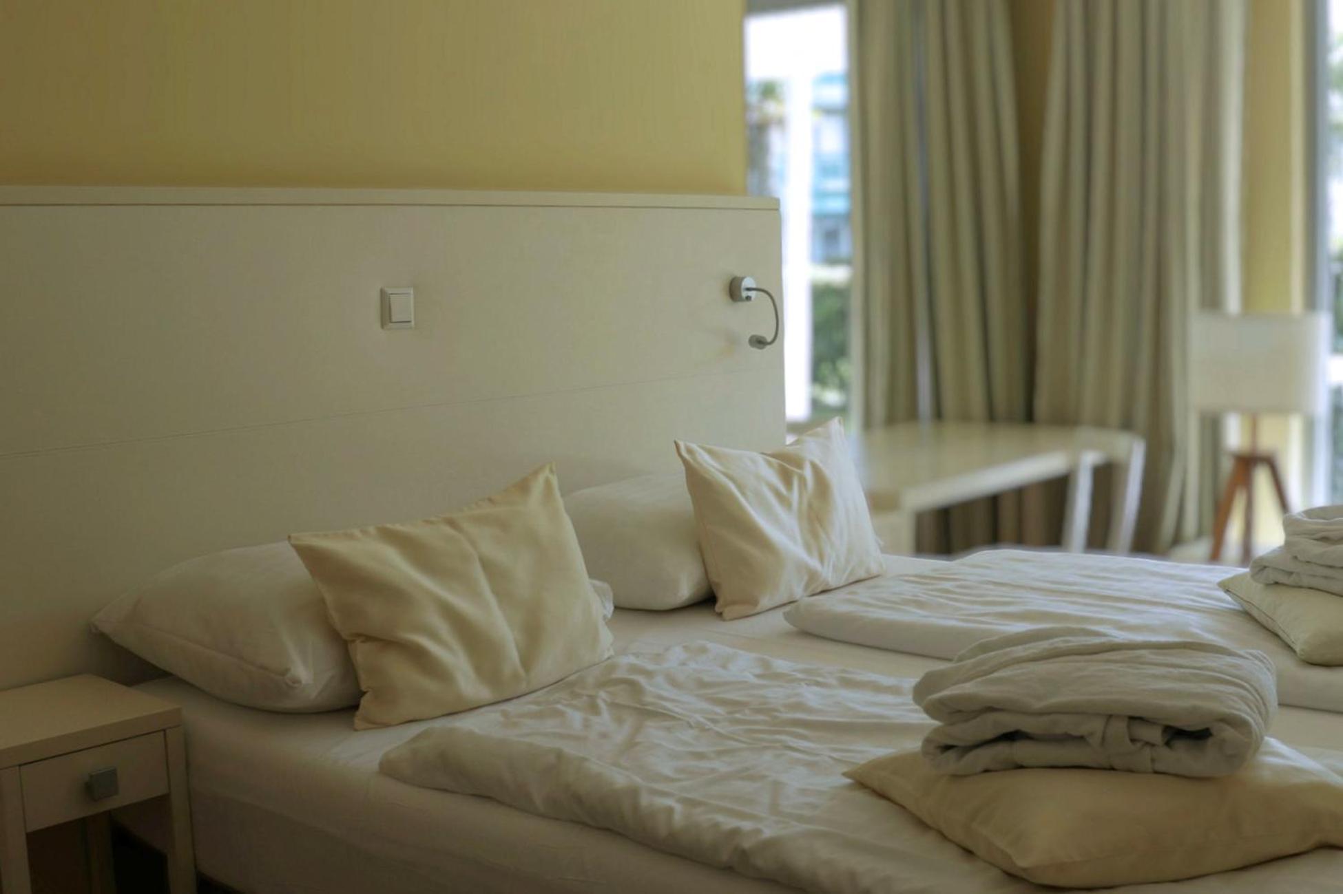 Nikola Luxury Apartments Senia Петрчане Экстерьер фото